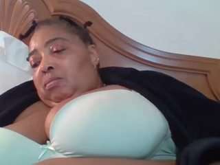 LOVELYBIGPUSSYLIPS53