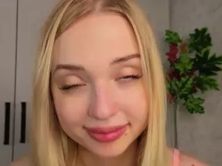 PeaceFaith's Live Sex Cam Show