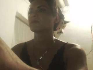 analia-smith Live Webcam on CamSoda