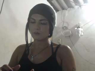 analia-smith