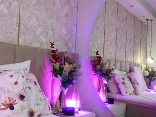 lexyeva's CamSoda show and profile