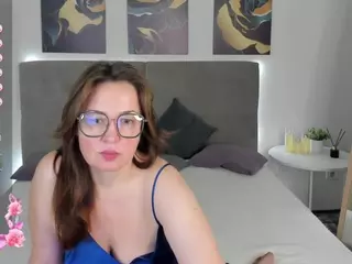 TiffanyWillsAide's Live Sex Cam Show