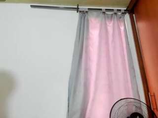 xia-ebonyts from CamSoda is Freechat