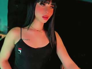 alice-christina Live Webcam on {site_name}