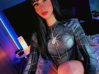 alice-christina Live Webcam on CamSoda