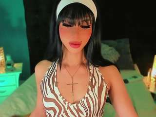 alice-christina Live Webcam on CamSoda