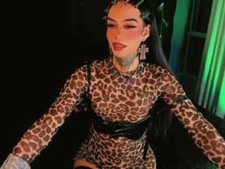 alice-christina webcam