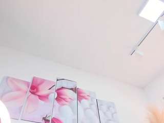 allison-greey's CamSoda show and profile