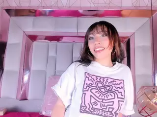 Almawescott's Live Sex Cam Show