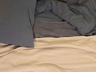 ameliecrosby's CamSoda show and profile