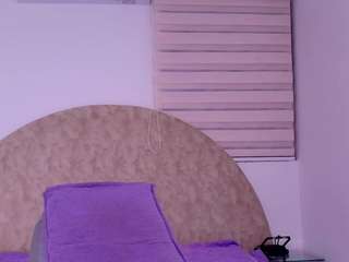 ani-shaa Live Webcam on CamSoda