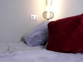 bellaloveme Live Webcam on CamSoda