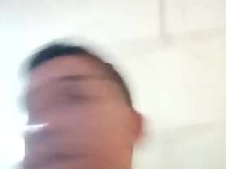 juanalber010 Live Webcam on {site_name}