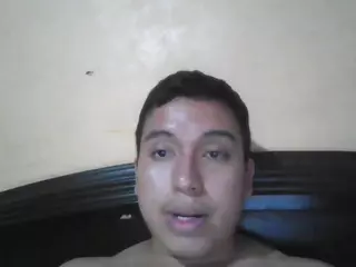 juanalber010's Live Sex Cam Show