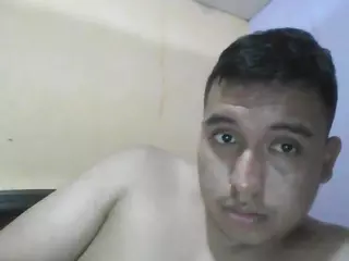 juanalber010's Live Sex Cam Show