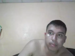 juanalber010's Live Sex Cam Show