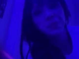 maebwild Live Webcam on CamSoda