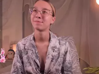 MilaMounberry's Live Sex Cam Show