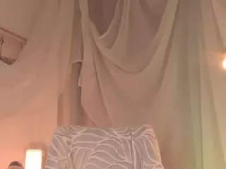 MilaMounberry's Live Sex Cam Show
