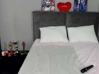 musclexxxbarbie's CamSoda show and profile