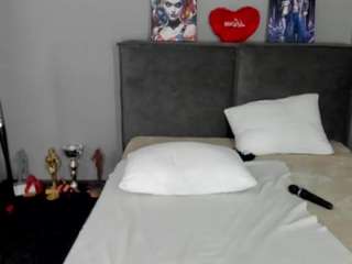 musclexxxbarbie's CamSoda show and profile