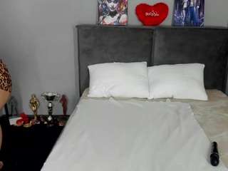 musclexxxbarbie's CamSoda show and profile