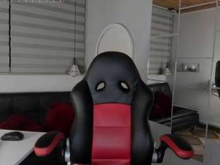 aleja17xxx Live Webcam on CamSoda