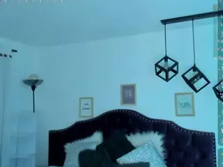 aleja17xxx's Live Sex Cam Show