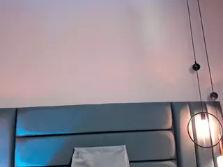 AlessaRoma's Live Sex Cam Show