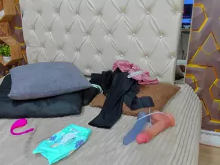 alexialangley's Live Sex Cam Show