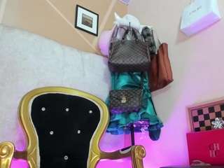 brendaliive live webcam on Soda Cams