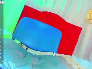 chloe-hot-xxx Live Webcam on CamSoda