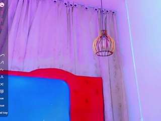 chloe-hot-xxx Live Webcam on CamSoda