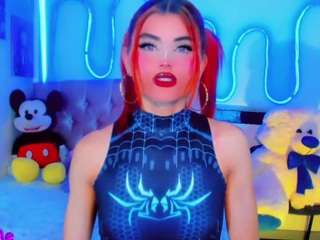 chloe-hot-xxx webcam