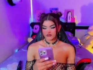 chloe-hot-xxx