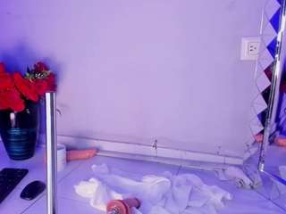  dolly-mae chat room