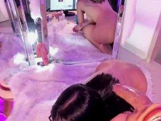 Este modelo está en vivo ahora. dolly-mae