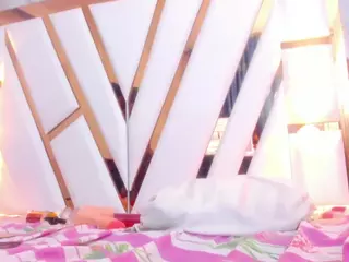 goodes-eboni's Live Sex Cam Show