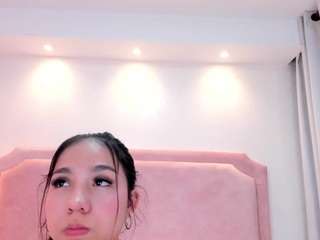 sophiawhitee Live Webcam on CamSoda