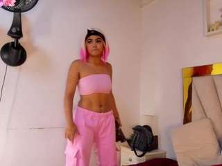 vahiolet-fuentes... Live Webcam on CamSoda