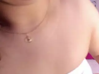 annie-russel's Live Sex Cam Show