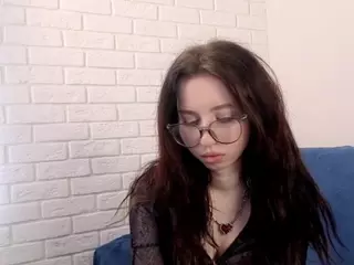 LucettaBiers's Live Sex Cam Show