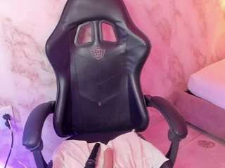 make me feel totally yours // whip my tits [10 tokens remaining]