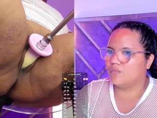 mhia-rey's CamSoda show and profile