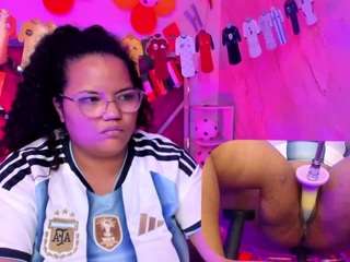 Live cam show with Mhia-Rey