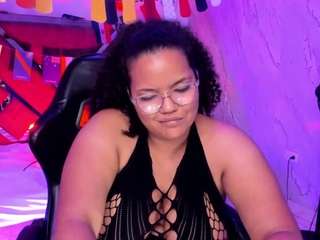 Mhia-Rey live cam