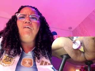 mhia-rey Sex Cam Show