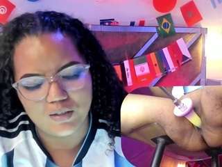 mhia-rey Sex Cam Show
