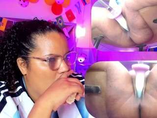 mhia-rey Sex Cam Show
