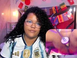 mhia-rey Sex Cam Show